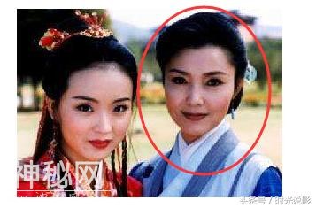 63岁“皇后”姜黎黎全家照，患绝症冒险产女，丈夫为她一夜白头-4.jpg