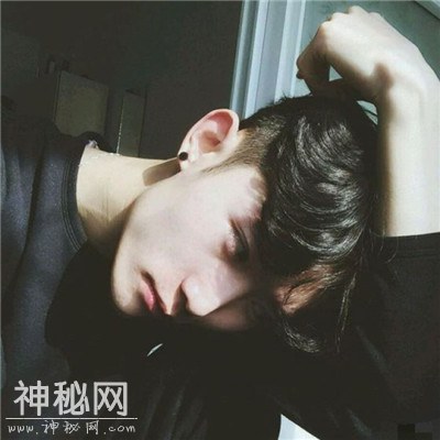 好看的男生帅哥头像大全2018-6.jpg