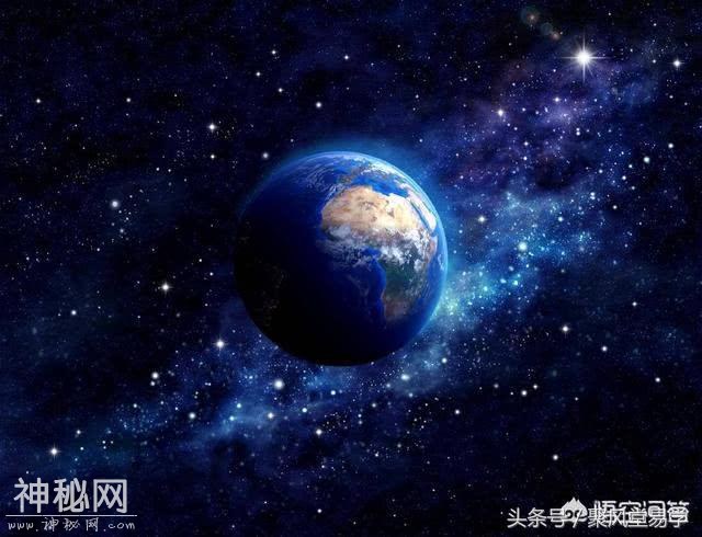 宇宙中所有星球都是悬在空中，是什么力量在起作用？-3.jpg