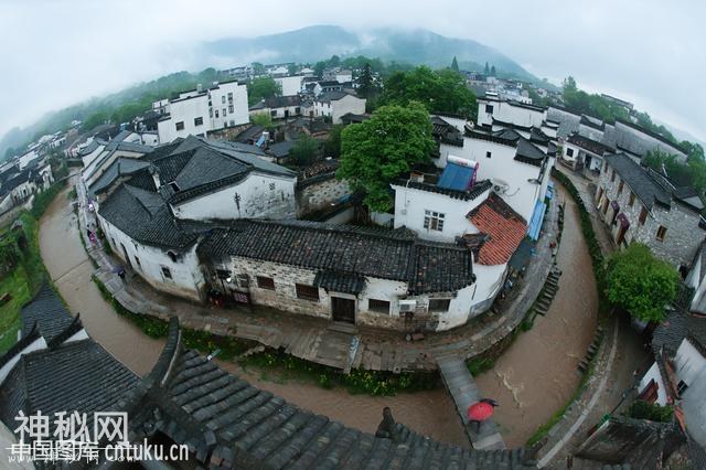 【去旅行】五一假期马上到，这里是中国最美的六个地方，约起来吧-9.jpg