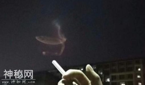 UFO？全国多地惊现异象！网友的段子都能出部小说了-4.jpg