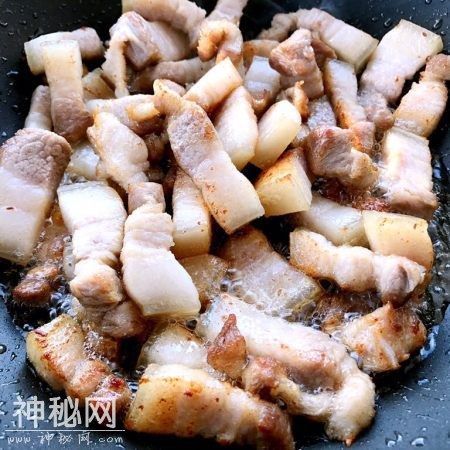 「家常红烧肉」这种做法肉香味美，饱满多汁不油腻，简直是绝技！-3.jpg