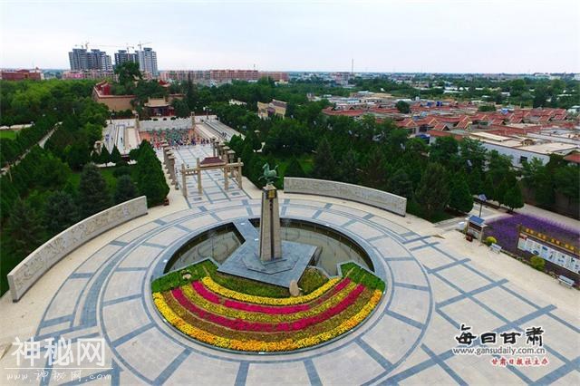 甘肃省文物局负责人表示中国旅游标志图形提倡统一使用铜奔马名称-2.jpg