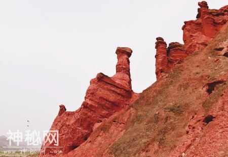 白银景泰再现一处地质奇观-5.jpg