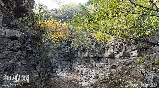 山西河津的千年梯子崖山里，藏着一个地质地貌风景区-6.jpg