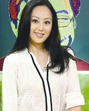 55岁章小惠素颜曝光，钟镇涛的上亿身家也没能留住她的绝色容颜！-3.jpg