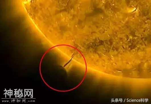 NASA拍到太阳轨道上，清晰的UFO照片？-4.jpg