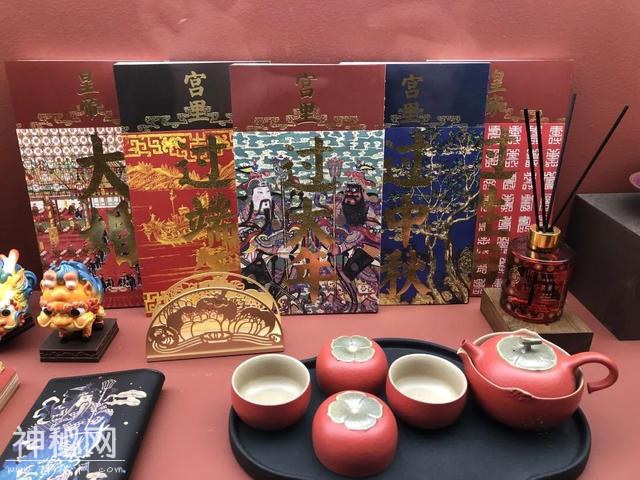 进宫过年丨故宫还原清代皇宫过大年场景，破纪录展出近900件文物-10.jpg