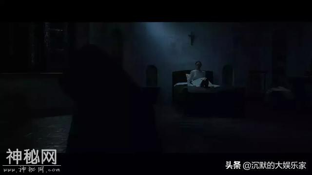 迟到的10部清明节专属“鬼片”：坟可以不上，但氛围还是要有的-47.jpg