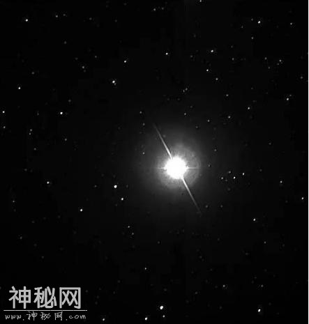 想必大家或许都发现了大多数星球都是圆形的，那么为什么呢？-8.jpg