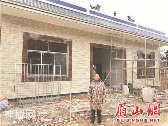 盘鳌乡：地质灾害点农户住上新房-1.jpg