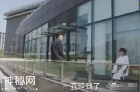 亲爱的：李现最搞笑穿帮，因为效果太好，连导演都舍不得减掉-2.jpg