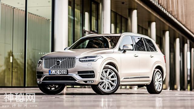 假如真有60来万预算，SUV你会选路虎发现、凯迪拉克XT6还是XC90？-2.jpg