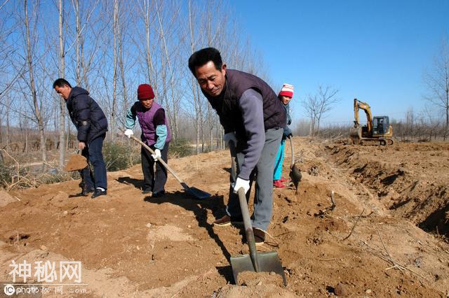 当村干部的工资并不高，为什么还有人抢着当？原因就是这几点-3.jpg