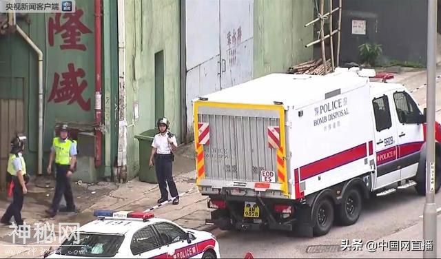 香港警方突击搜查发现爆炸品进行引爆 一人被捕-1.jpg