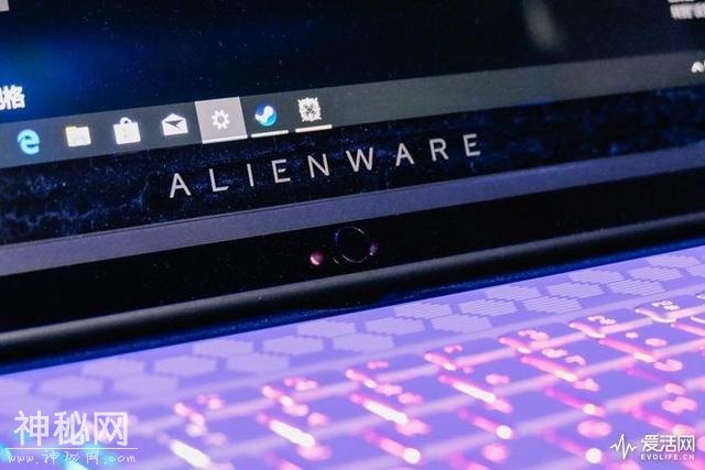 外星人ALIENWARE m15/m17现场玩：变薄了 也更强了-11.jpg