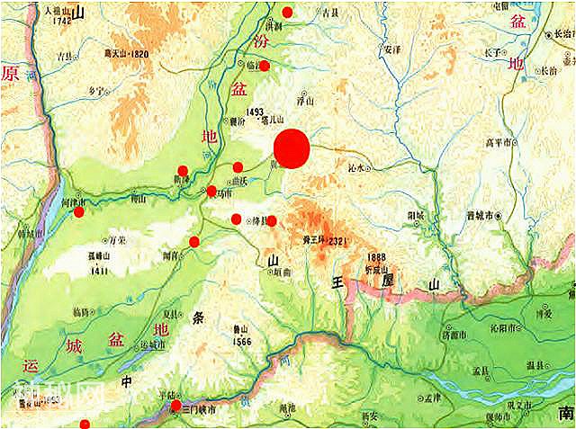 麦田古墓被盗，专家一筹莫展，老农随口一言，挖出三千年古国宝藏-6.jpg