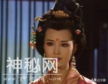 刘敏涛《古今女子图鉴》中的古代名人：“美妆博主”上官婉儿-11.jpg