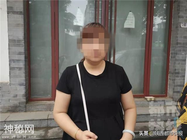 西安女子做完人流身体突感不适 复查后发现胎儿仍在腹中-1.jpg