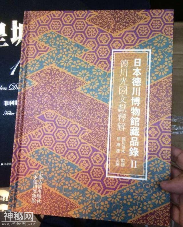 复旦大学鹿鸣书店：人文书香一瓣-9.jpg