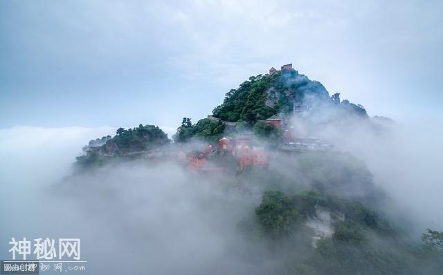 武当山，道教圣地-1.jpg