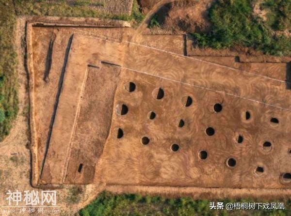 现代盗墓如何防”墓毒“？古代送入鸡狗测验，不死后人才敢进去-7.jpg