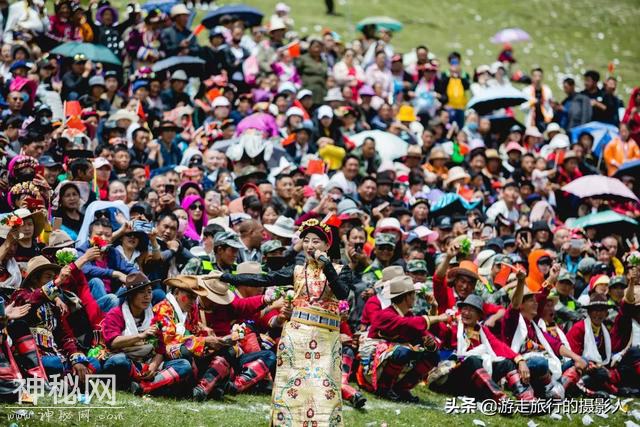 万人齐聚四姑娘山朝山会，共享民俗文化盛宴，比春节还热闹-22.jpg