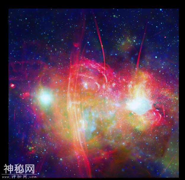 曼妙宇宙的瑰丽，NASA发布的最新宇宙星系图像-2.jpg