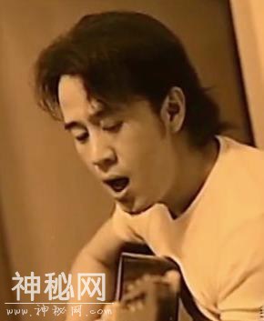 杨坤的嗓音是怎么变成那样的？他成名前经历了什么？-5.jpg