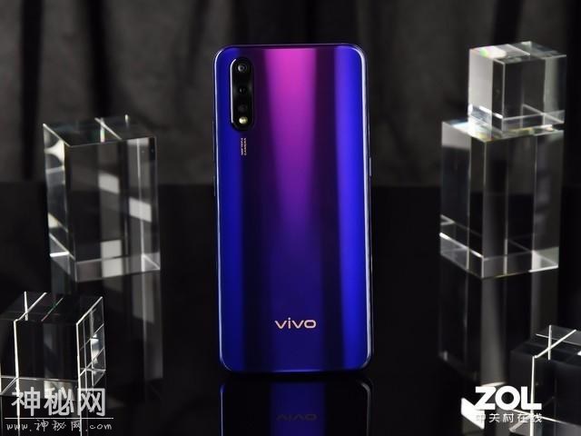 不止22.5W闪充 vivo Z5还有这些绝技使我入手-3.jpg