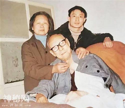 老人裸捐1136亿文物给国家，病危想住高级病房，医生：级别不够-6.jpg