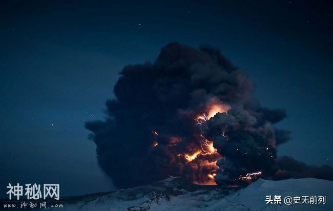 一窥这神奇却又令人畏惧的火山喷发自然景象-4.jpg