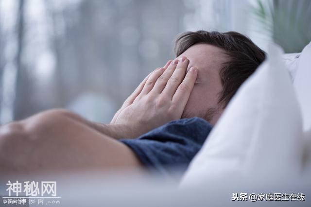 经常失眠的人，身体会有什么变化？可惜3个都不是好现象-1.jpg