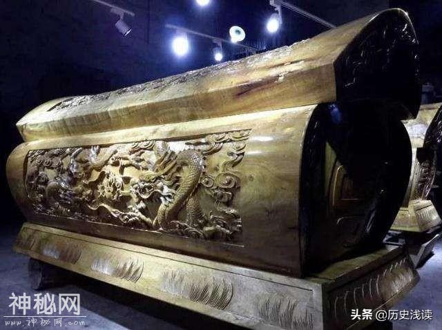 中国近代最大的盗墓贼，大肆挖掘清皇陵，致使国宝流落海外-17.jpg