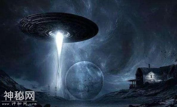 美军方承认不明飞行物存在，非UFO而是UAP，技术太超前无法解释-11.jpg