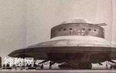 美国军方承认遭遇UFO，莫非是别隆采圆盘？反正不会是阿芙罗-3.jpg