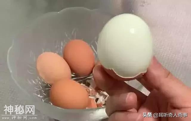 煮鸡蛋的最新方法，香酥又容易剥壳-3.jpg