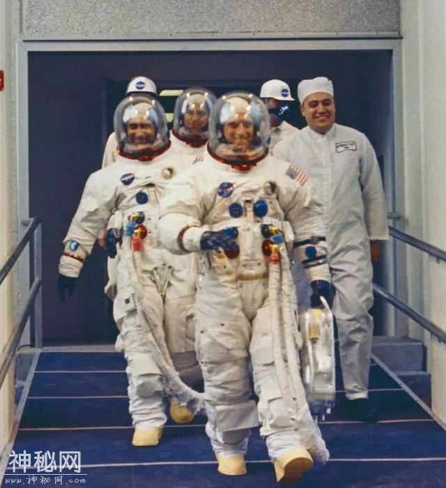 打雷上天，太空考古，阿波罗12号登月50年-1.jpg