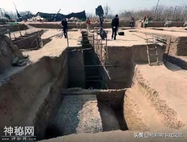 河南考古发现民坟反盗墓新奇方式，方法很简单，但想打开墓门很难-2.jpg