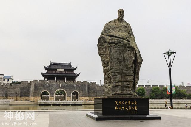 范仲淹没到过岳阳楼，没游过洞庭湖，千古名篇是怎么写出来的？-4.jpg