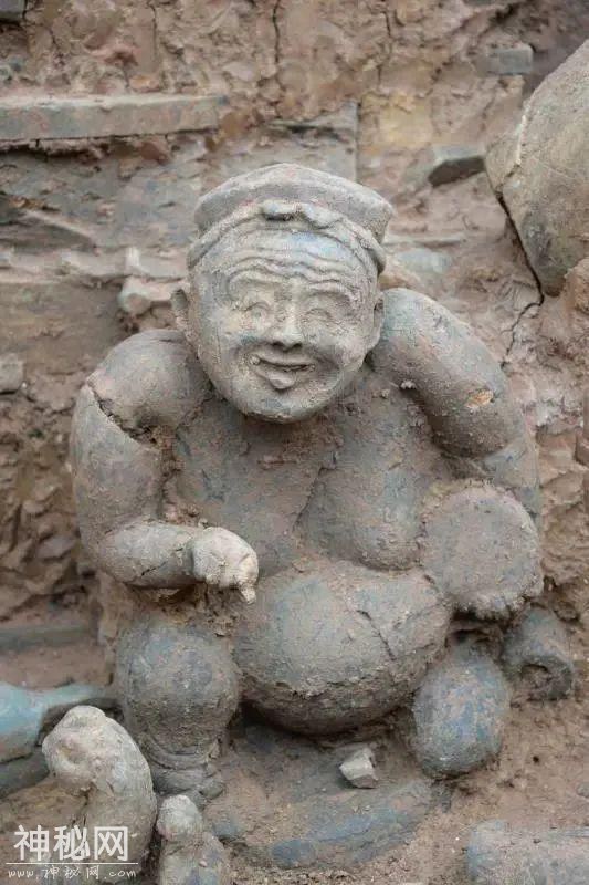 成都发现超6000座古墓，延续2000年！里面有张很熟悉的笑脸-7.jpg