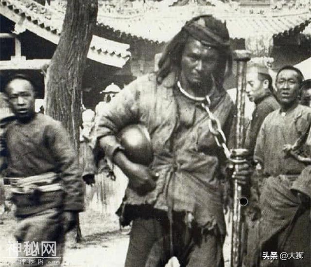 雍正年间一乞丐，行为怪异似妖，能力超凡如神，堪称俗世一奇人-3.jpg